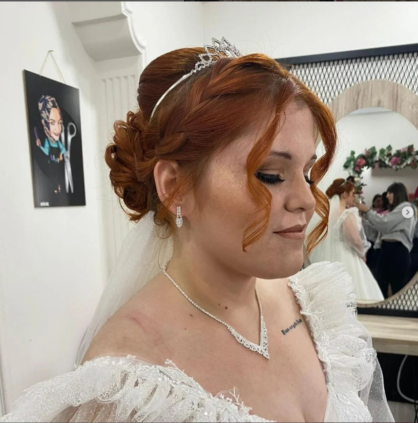 GELİN SAÇI VE MAKYAJ